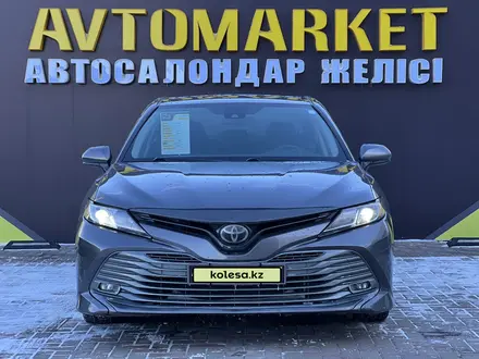 Toyota Camry 2018 года за 8 300 000 тг. в Кызылорда – фото 2