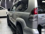 Toyota Land Cruiser Prado 2004 года за 10 200 000 тг. в Алматы – фото 4