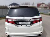 Honda Odyssey 2014 года за 9 200 000 тг. в Алматы – фото 4