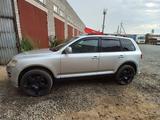 Volkswagen Touareg 2002 годаfor4 900 000 тг. в Павлодар – фото 4