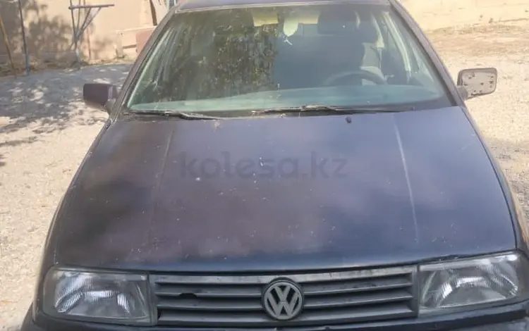 Volkswagen Vento 1993 года за 950 000 тг. в Шымкент