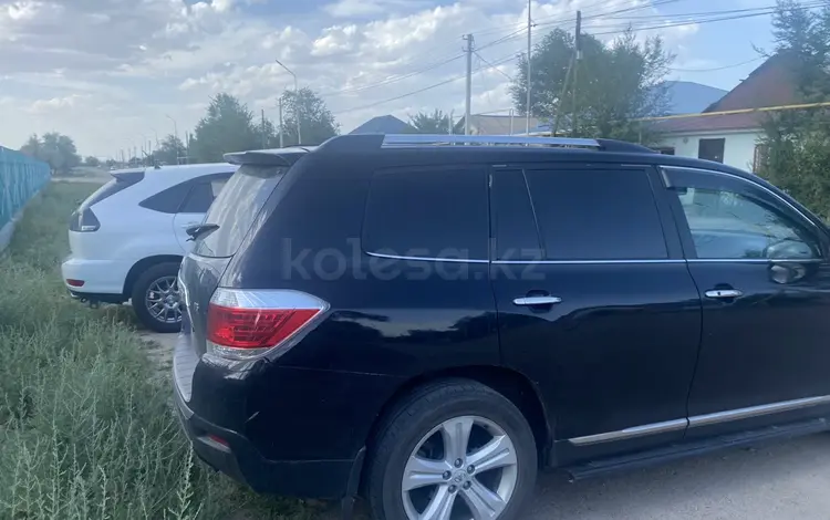 Toyota Highlander 2013 года за 12 000 000 тг. в Алматы