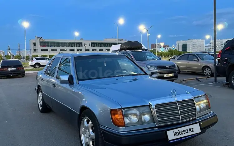 Mercedes-Benz E 280 1993 годаүшін3 000 000 тг. в Астана
