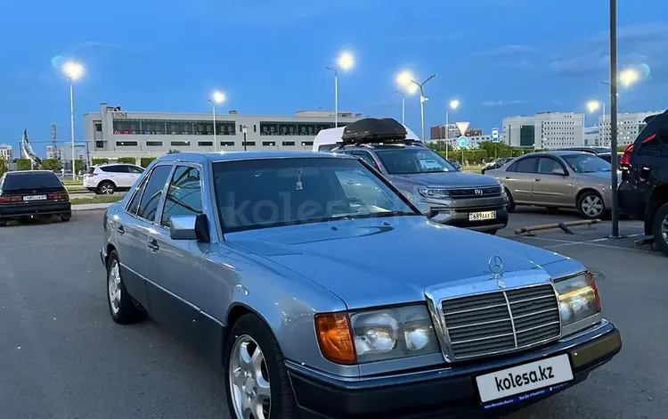 Mercedes-Benz E 280 1993 года за 3 000 000 тг. в Астана