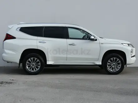 Mitsubishi Montero Sport 2022 года за 13 700 000 тг. в Атырау – фото 4