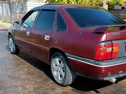 Opel Vectra 1989 года за 500 000 тг. в Абай (Келесский р-н) – фото 5