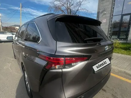 Toyota Sienna 2021 года за 22 500 000 тг. в Алматы – фото 3