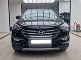 Hyundai Santa Fe 2018 года за 14 500 000 тг. в Актобе