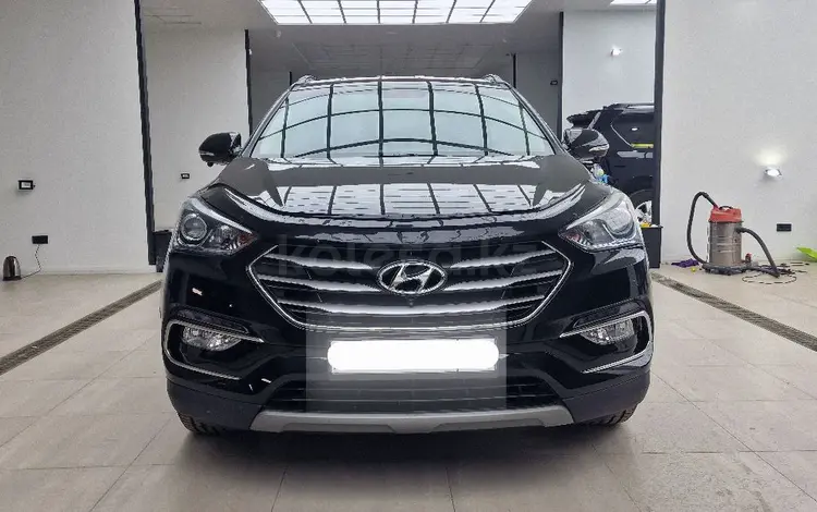 Hyundai Santa Fe 2018 года за 14 500 000 тг. в Актобе