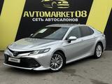 Toyota Camry 2019 года за 12 090 000 тг. в Тараз