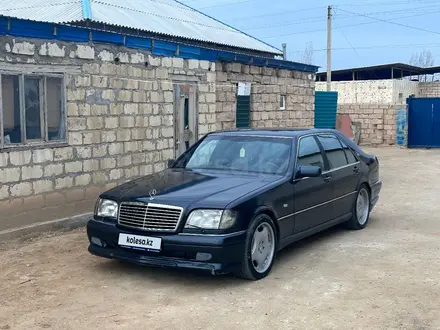 Mercedes-Benz S 320 1997 года за 4 800 000 тг. в Жанаозен