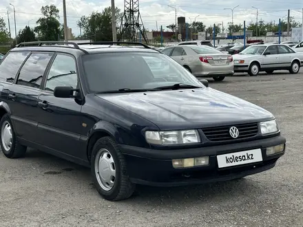 Volkswagen Passat 1995 года за 2 600 000 тг. в Шымкент