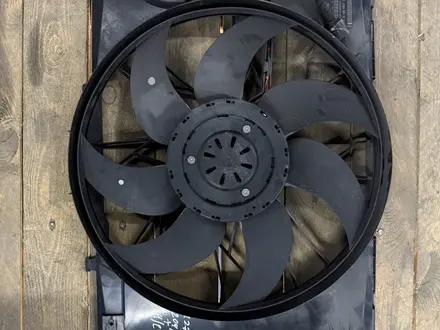 Электровентилятор мерседес ML W164 GL X164 W221 за 100 000 тг. в Алматы – фото 2