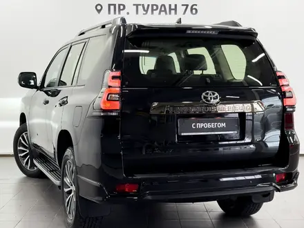 Toyota Land Cruiser Prado 2022 года за 36 750 000 тг. в Астана – фото 2