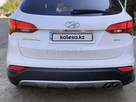 Hyundai Santa Fe 2013 года за 7 500 000 тг. в Актобе