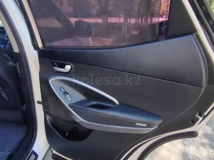 Hyundai Santa Fe 2013 года за 7 500 000 тг. в Актобе – фото 6
