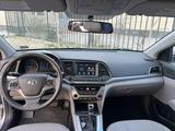 Hyundai Elantra 2016 года за 3 800 000 тг. в Актау – фото 4
