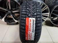 Bridgestone Blizzak Spike-02 SUV 285/50 R20үшін700 000 тг. в Астана