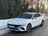 Hyundai Elantra 2024 годаfor11 500 000 тг. в Алматы – фото 5