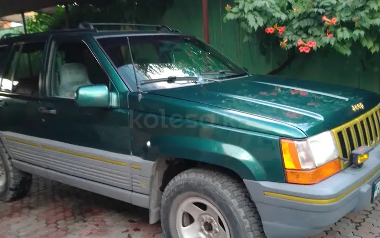 Jeep Grand Cherokee 1993 годаfor2 800 000 тг. в Алматы