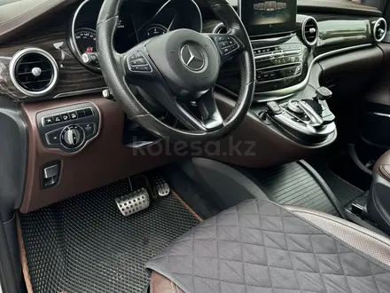 Mercedes-Benz V 250 2015 года за 18 700 000 тг. в Караганда – фото 17