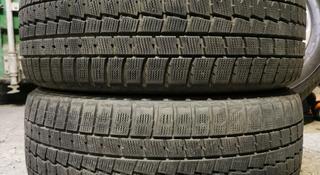 Резина 2-шт 225/50 r18 dunlop из Японии за 57 000 тг. в Алматы