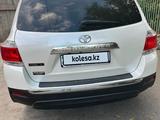 Toyota Highlander 2013 года за 11 000 000 тг. в Шымкент