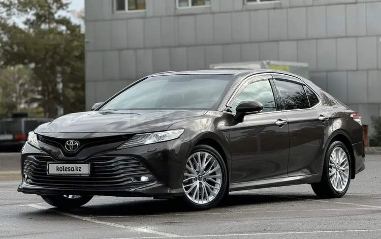 Toyota Camry 2019 годаүшін14 500 000 тг. в Павлодар