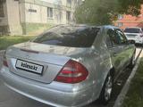 Mercedes-Benz E 240 2005 годаүшін3 900 000 тг. в Костанай – фото 3