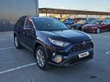 Toyota RAV4 2021 годаfor14 500 000 тг. в Алматы