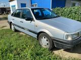 Volkswagen Passat 1992 годаүшін1 350 000 тг. в Кишкенеколь – фото 4