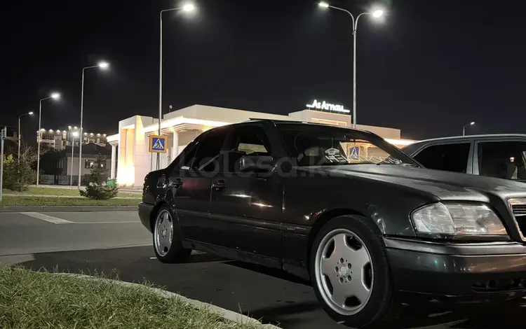 Mercedes-Benz C 280 1994 года за 2 500 000 тг. в Астана