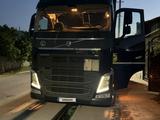 Volvo  FH 2013 года за 23 000 000 тг. в Шымкент