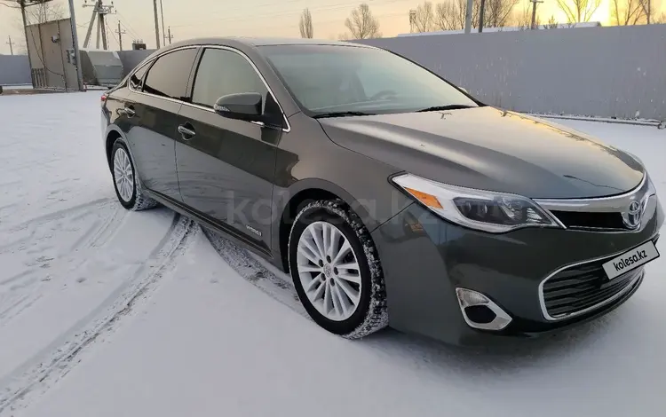 Toyota Avalon 2013 годаүшін8 250 000 тг. в Уральск