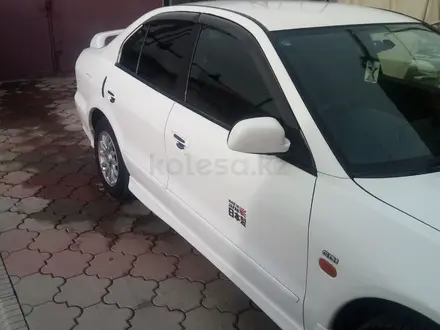 Mitsubishi Galant 1998 года за 1 200 000 тг. в Алматы – фото 2