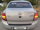ВАЗ (Lada) Granta 2190 2015 годаүшін2 200 000 тг. в Семей – фото 4