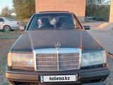 Mercedes-Benz E 230 1989 года за 1 000 000 тг. в Караганда