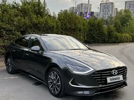 Hyundai Sonata 2022 года за 11 700 000 тг. в Алматы – фото 5