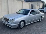 Mercedes-Benz E 230 1995 годаfor1 550 000 тг. в Караганда – фото 2