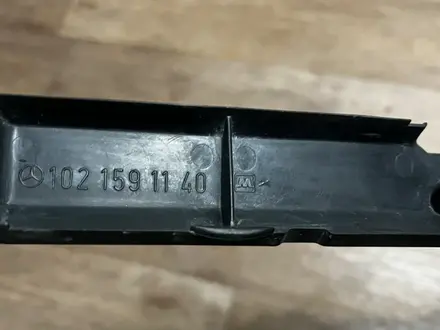 Защитная крышка высоковольтных проводов Мерседес Бенц мотор м 102 за 7 000 тг. в Павлодар – фото 3
