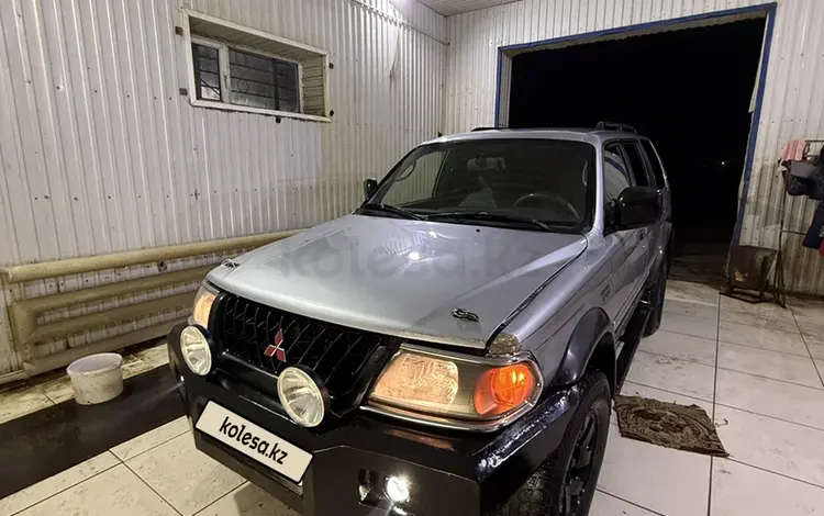 Mitsubishi Montero Sport 2001 годаfor4 000 000 тг. в Атырау