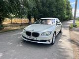 BMW 750 2009 года за 7 700 000 тг. в Алматы
