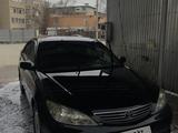 Toyota Camry 2005 года за 5 300 000 тг. в Тараз – фото 3