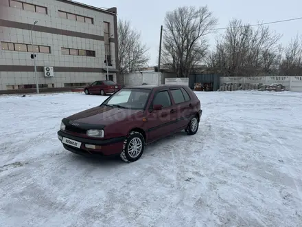 Volkswagen Golf 1994 года за 1 350 000 тг. в Караганда – фото 2