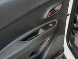 Chevrolet Tracker 2014 годаүшін4 500 000 тг. в Семей – фото 2