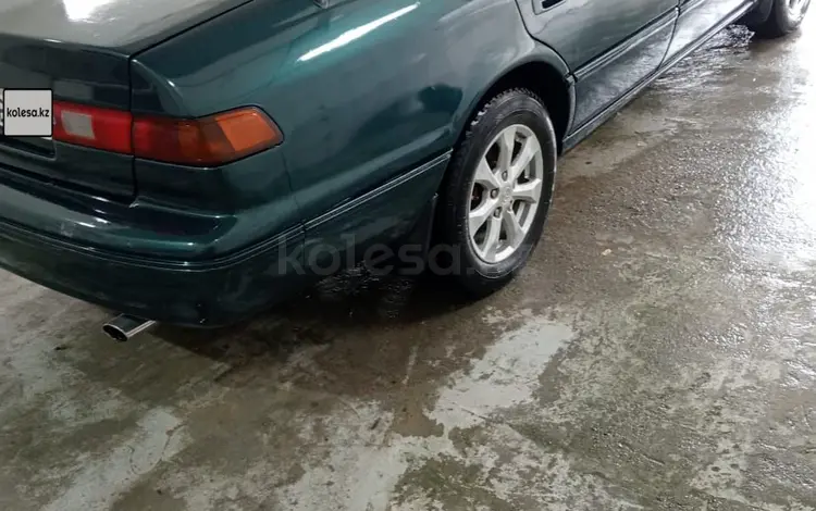 Toyota Camry 1998 годаfor3 000 000 тг. в Сарканд