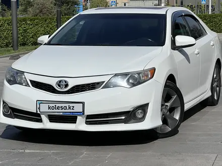 Toyota Camry 2014 года за 8 000 000 тг. в Алматы – фото 14