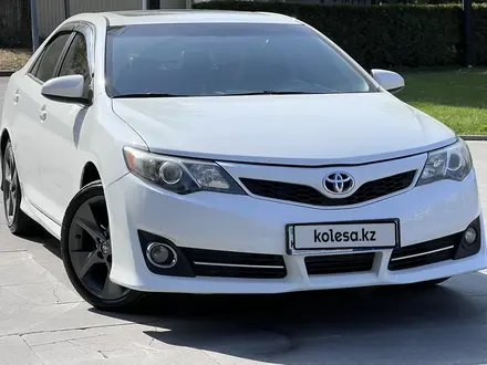 Toyota Camry 2014 года за 8 000 000 тг. в Алматы – фото 11