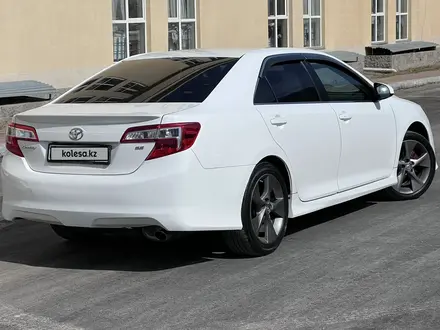 Toyota Camry 2014 года за 8 000 000 тг. в Алматы – фото 32