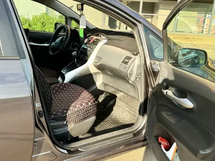 Toyota Auris 2011 года за 4 800 000 тг. в Кокшетау – фото 11